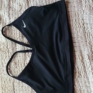 Nike drifit sports bra xl